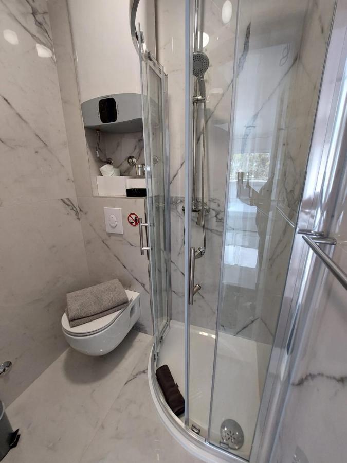 Ferienhaus Maestral - Kastel Kambelovac Kastela Bagian luar foto