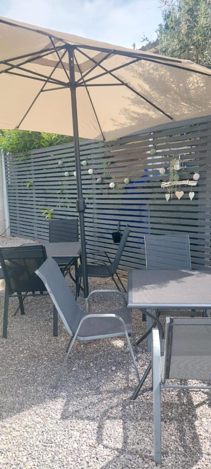 Ferienhaus Maestral - Kastel Kambelovac Kastela Bagian luar foto